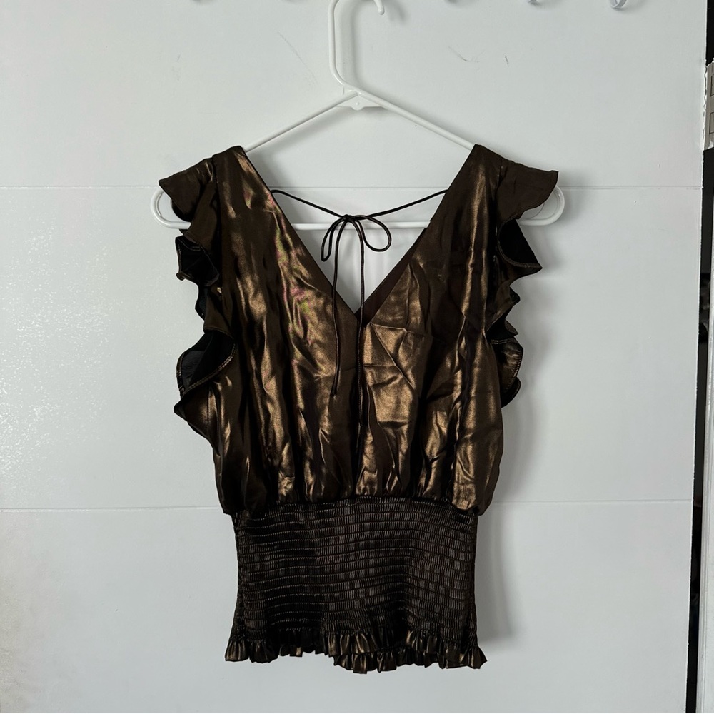 V-neck top - Picture 2 of 2